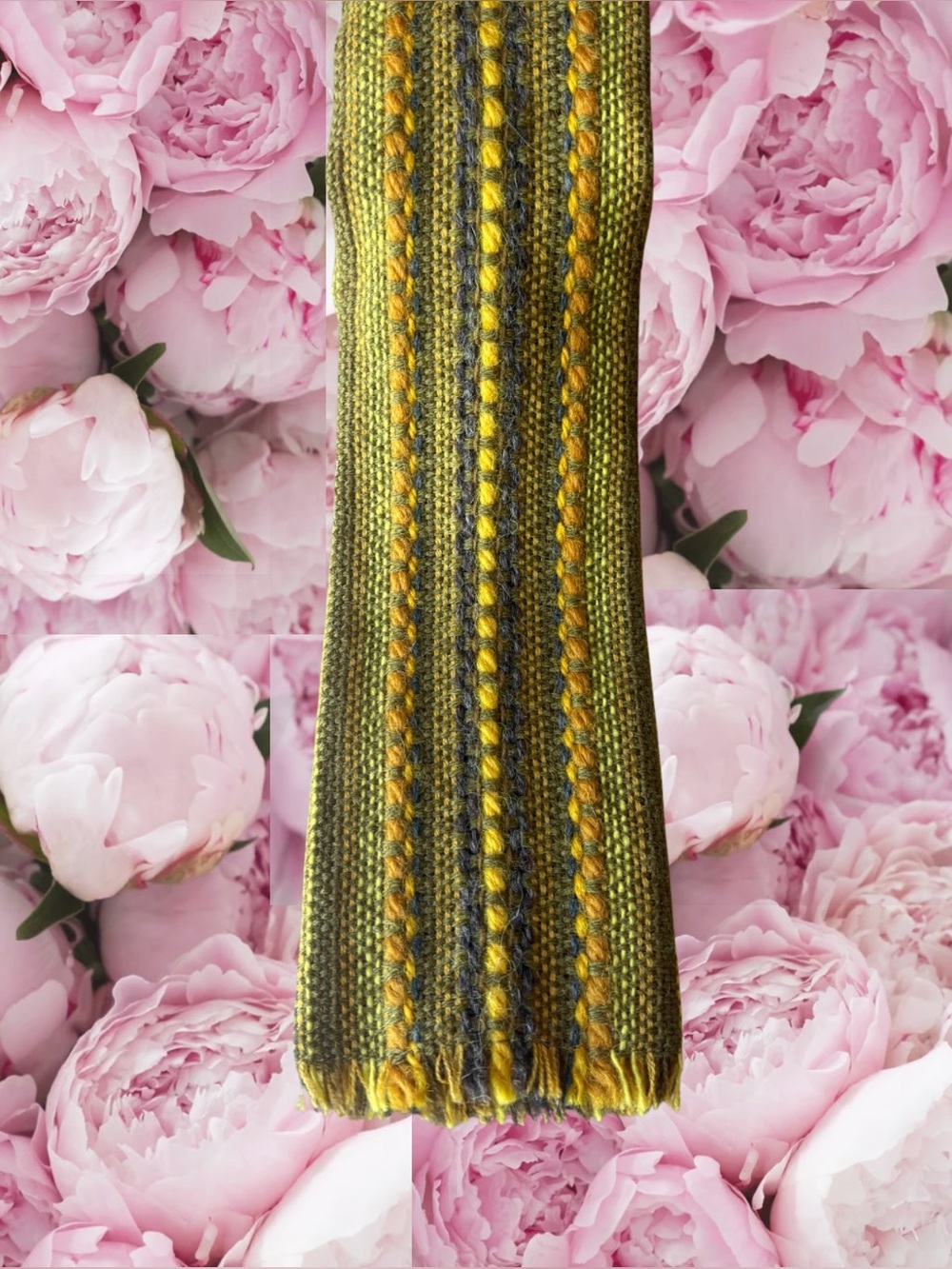 María Svatina Handwoven Tie Bohemian Made in Canada Vintage Retro